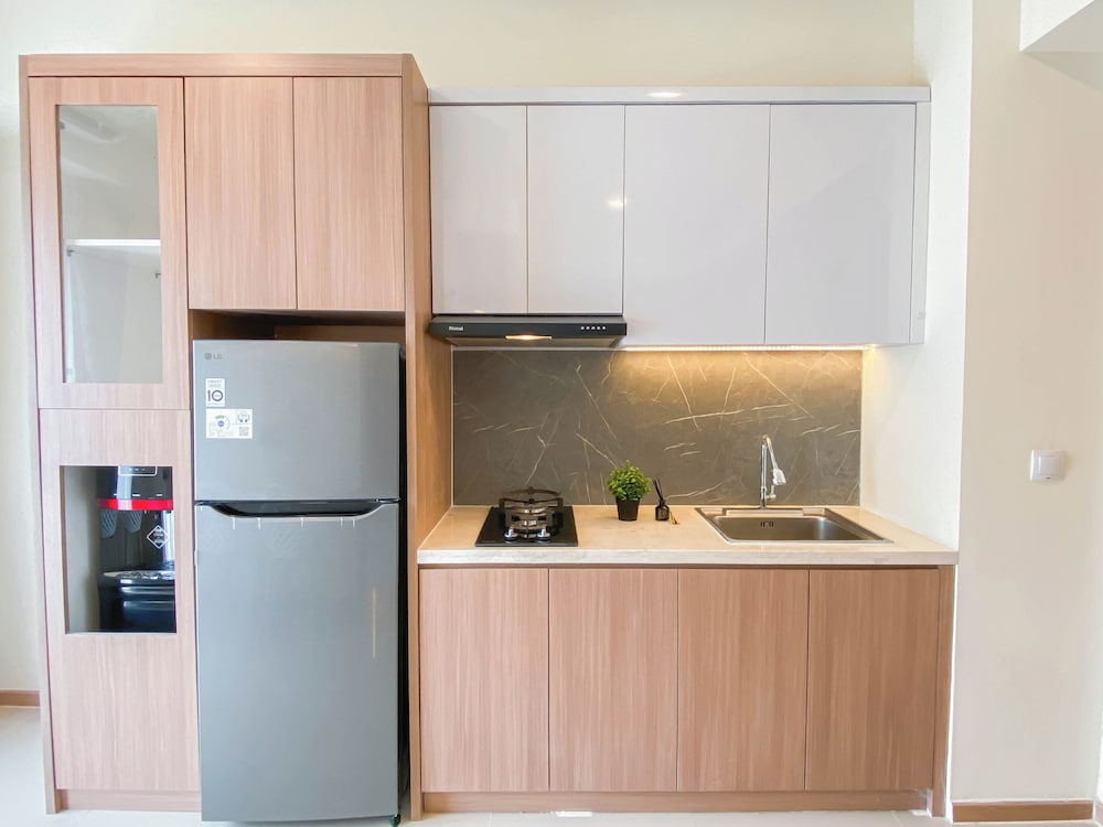 Best Living 2Br At Meikarta Apartment