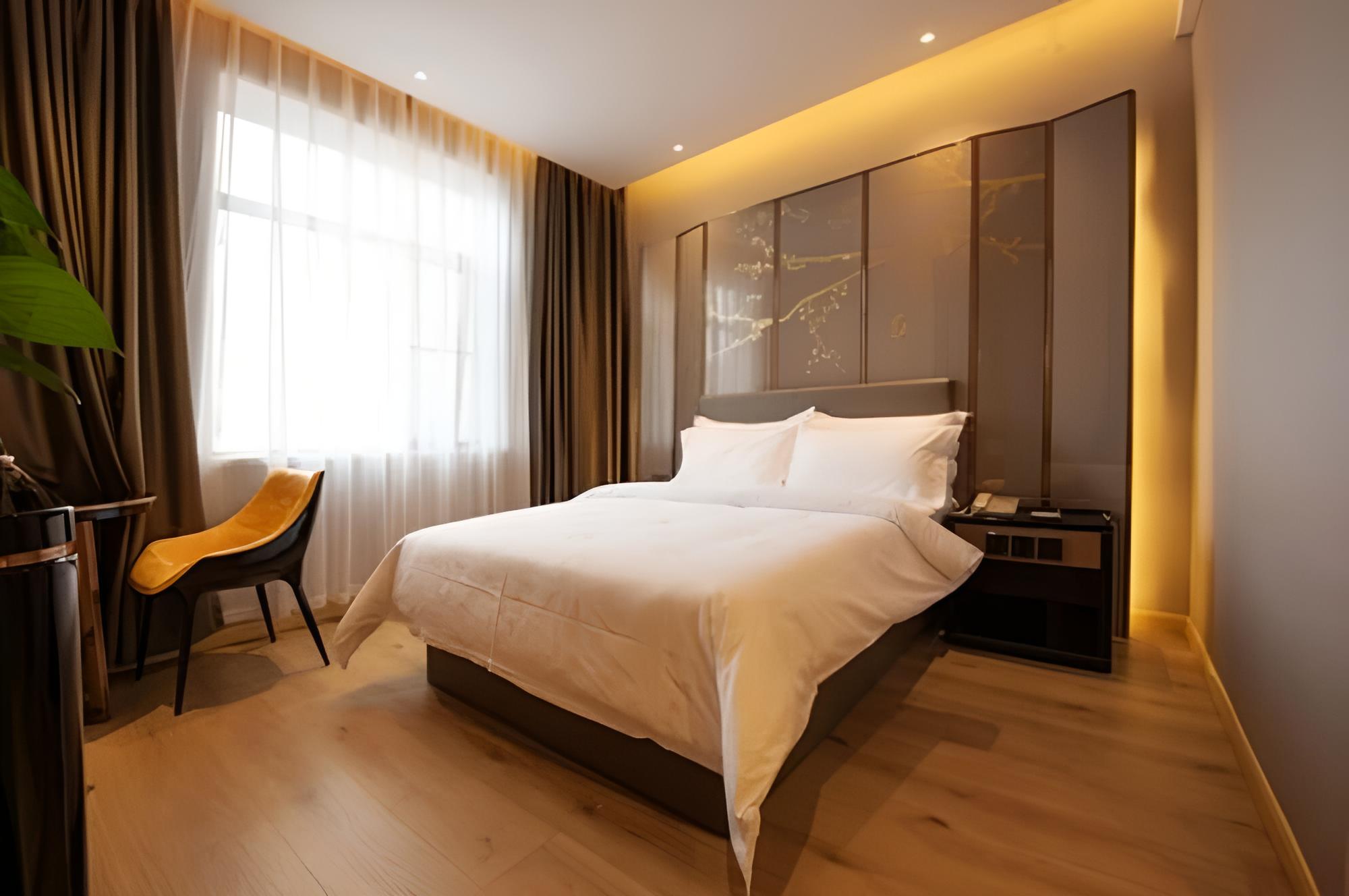 Metropolo Lujiazui Jinqiao Garden Hotel
