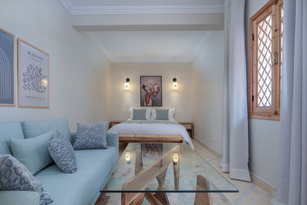 Riad Le Saadien