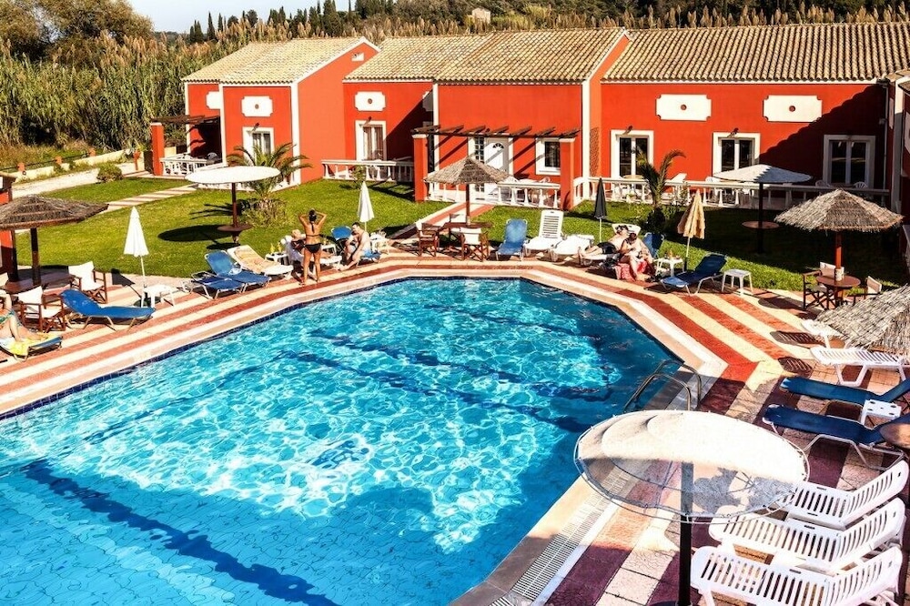 Haroula Apartments