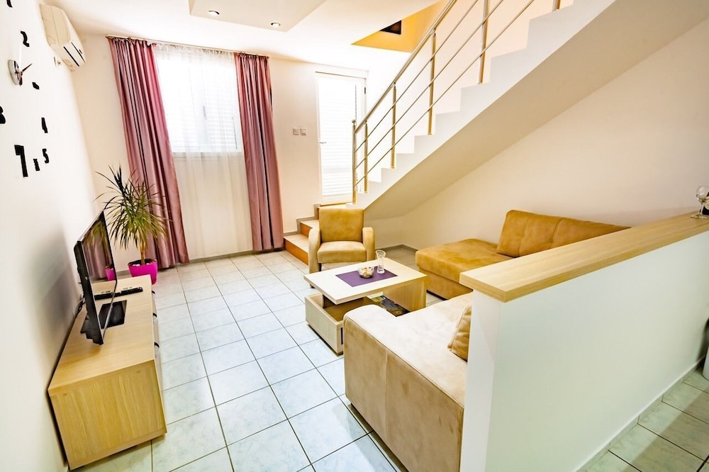 Apartments Adriatic photo 5