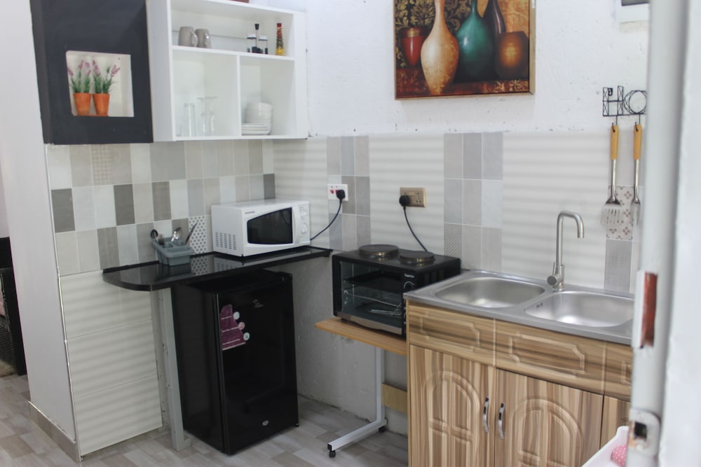 Hideaway Apartments