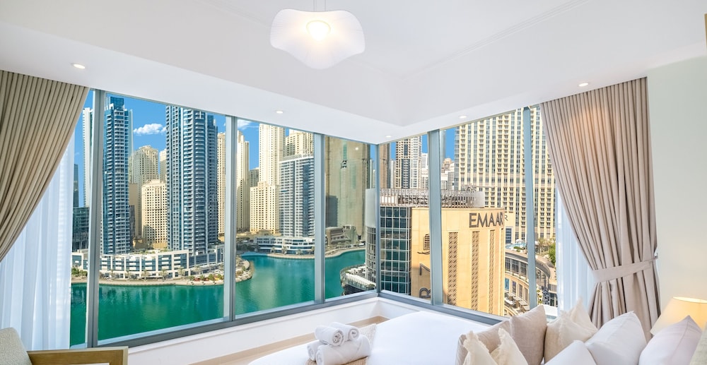 LUX The Silverene Marina View Suite 4