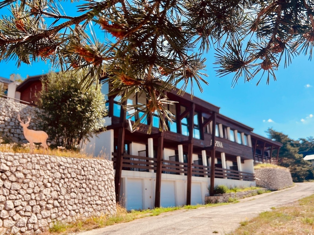 Auberge Alpina