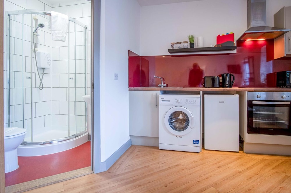 Princess Lofts 5 - 1 Bedroom Suite - Swansea