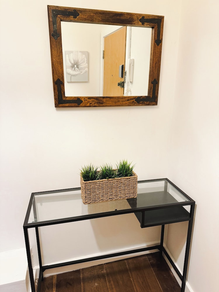 Comfortable One Bedroom Apartment London
