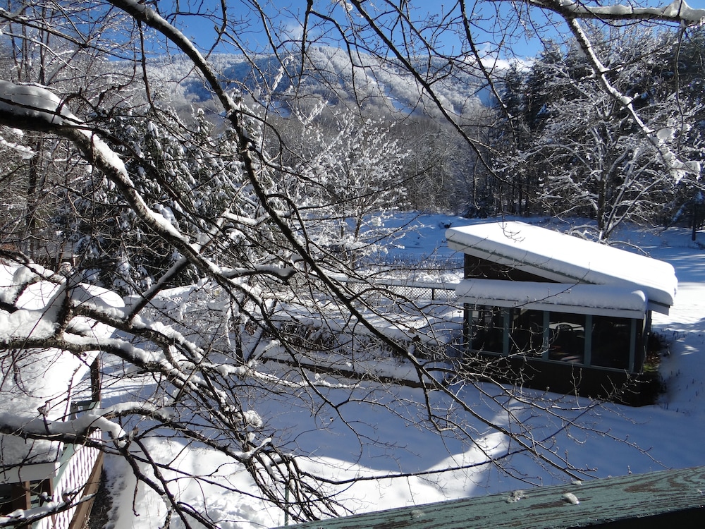 Blue Gentian Lodge at Magic Mountain
