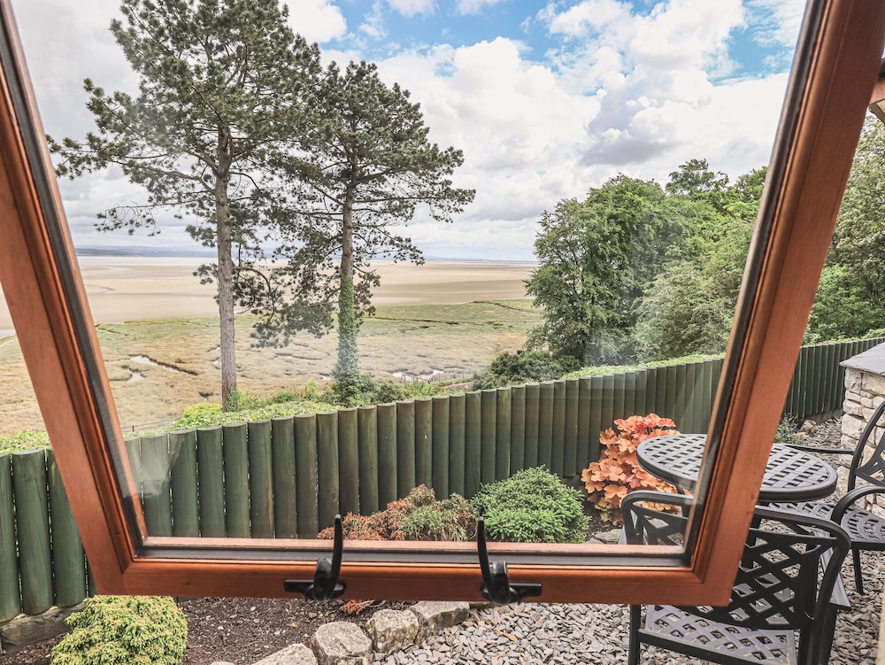 Oversands Cottage