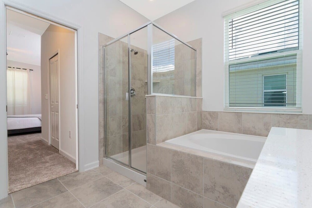 Gorgeous 3Bd Close to Disney @Champions Gate 993