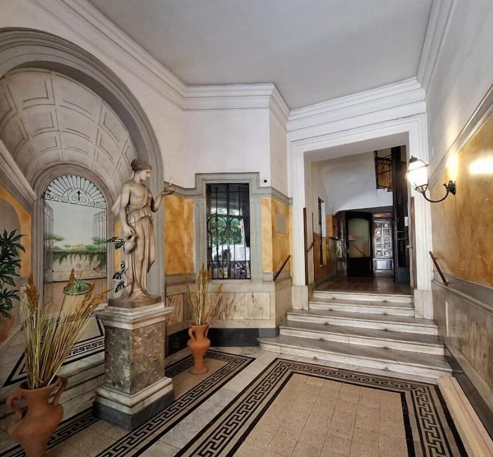 Vatican Rome Suite