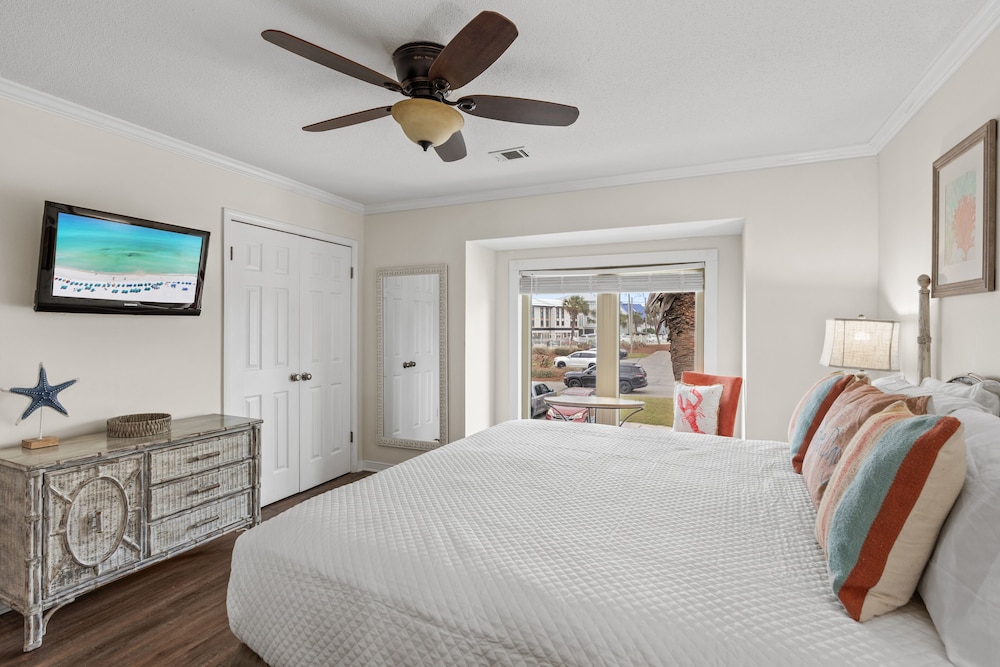 Beach Blessings 106 3 Bedroom Condo