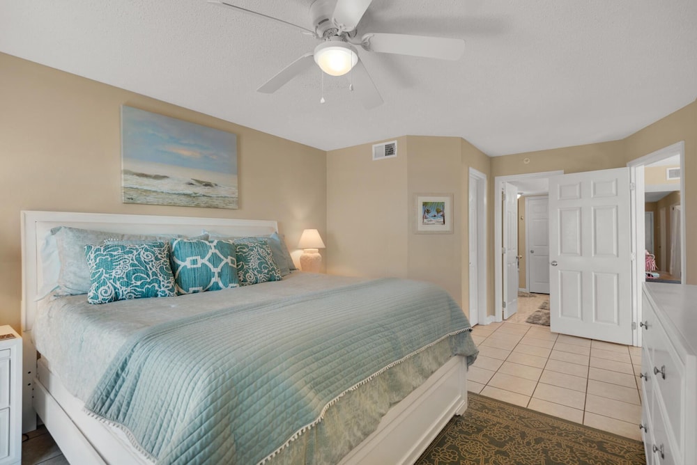 Gulf Dunes 101 by Brooks and Shorey Resorts