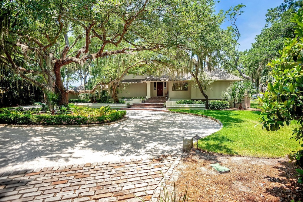 6 Willet Road at The Sea Pines Resort
