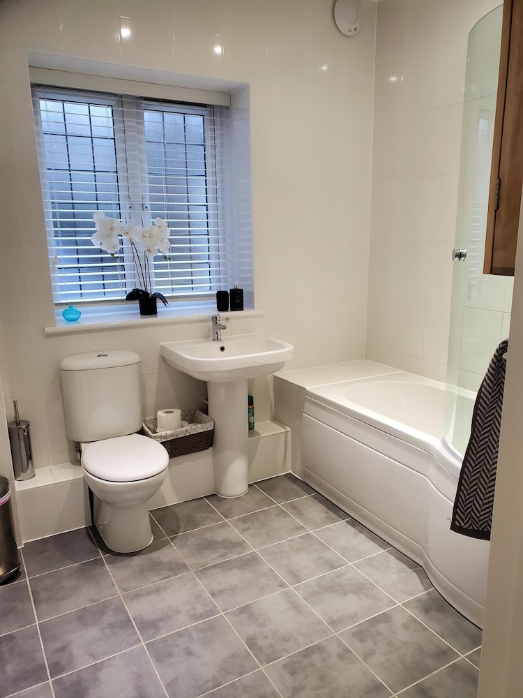 Purdis Farm Apartment view 4