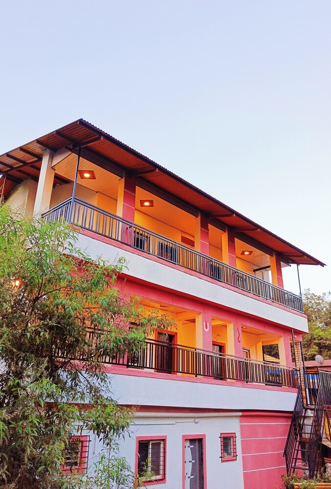 Janani Niwas Matheran