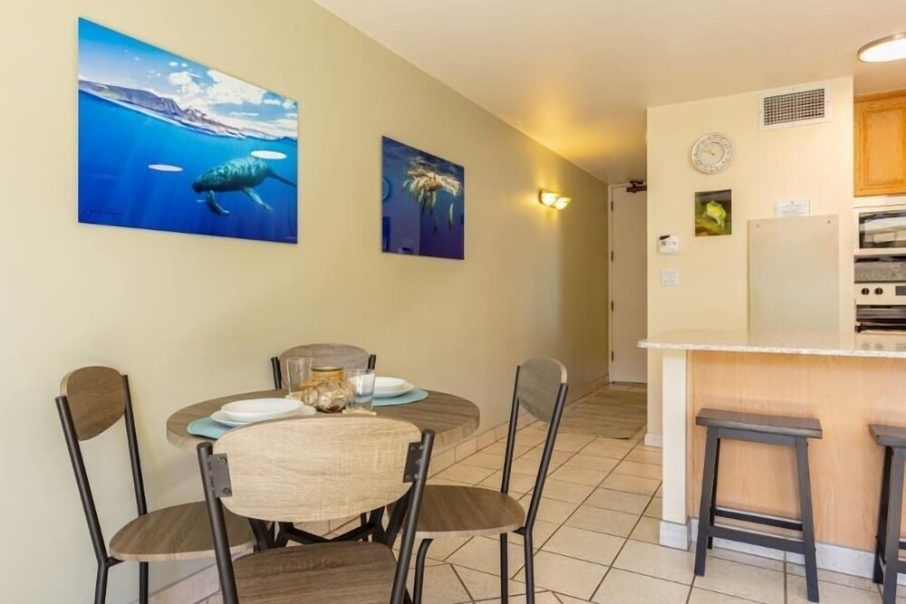 Sugar Beach Resort, #409 1 Bedroom Condo by RedAwning view 5