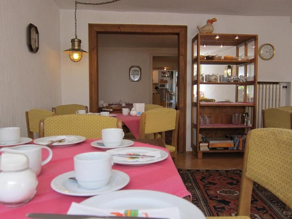 Pension Sonne Bed & Breakfast
