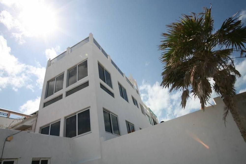 Casitas de Paloma 2nd Floor Studio by Skyrun