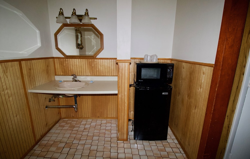 Oakdell Motel