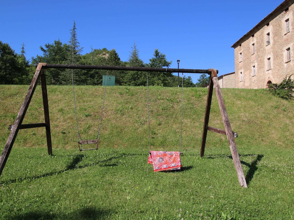 Photo 32