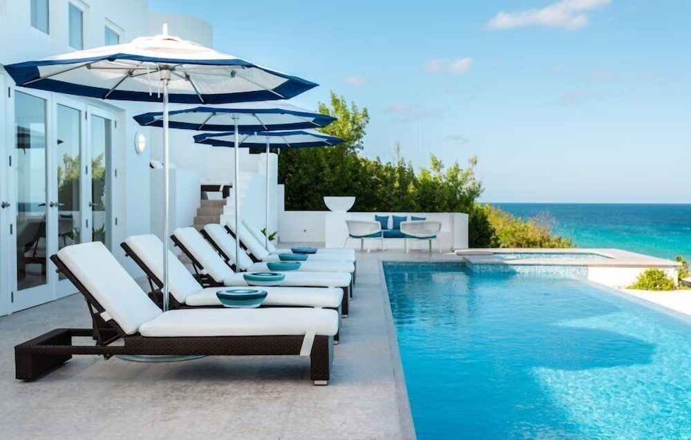 Long Bay Villas - Villa Sea - Image 3