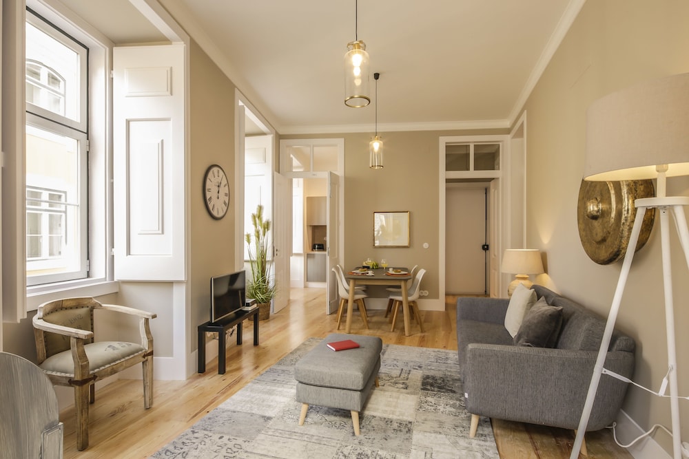 Baixa Apartments by linc