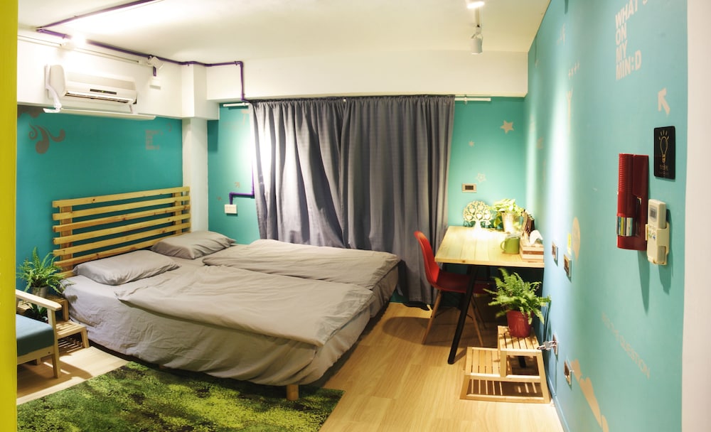 Leo ho Hostel