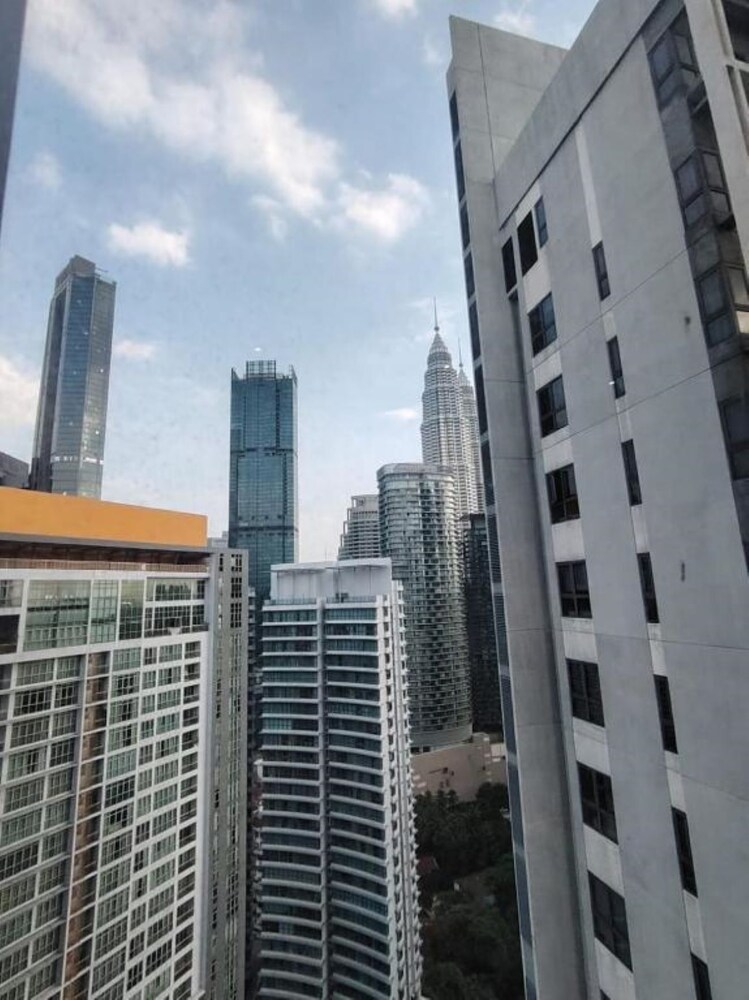 The Mews KLCC By Service Apartment