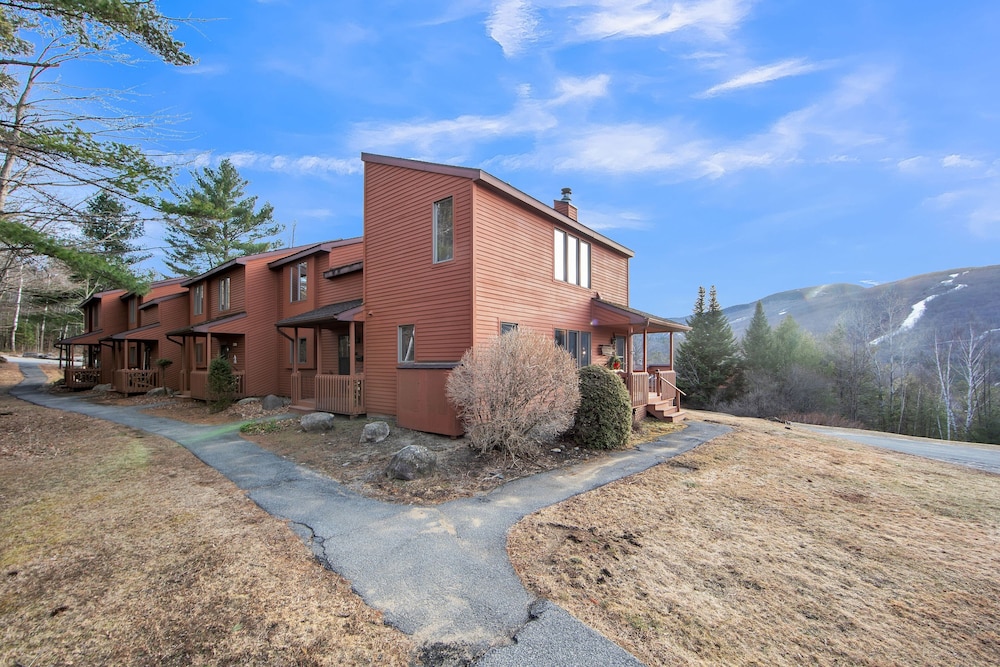 Little Cloud 10m Retreat With Adirondack Charm 1 Bedroom Townhouse by The Summit at Gore Mountain