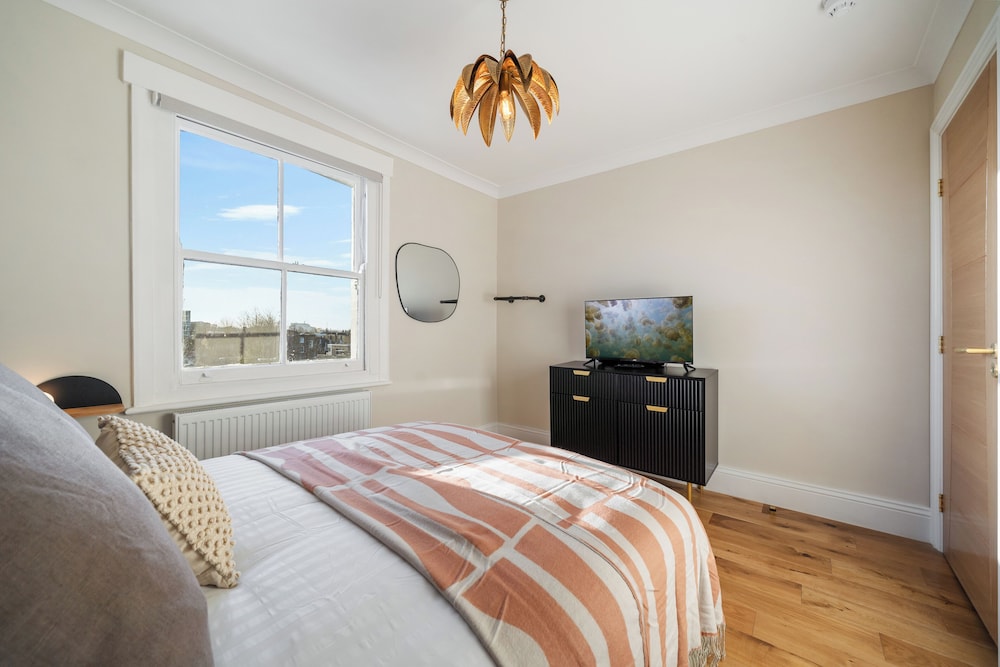 Avari Apartments - Notting Hill