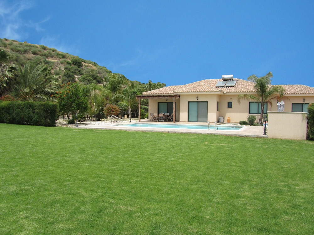 Vineland Perigiali Villa