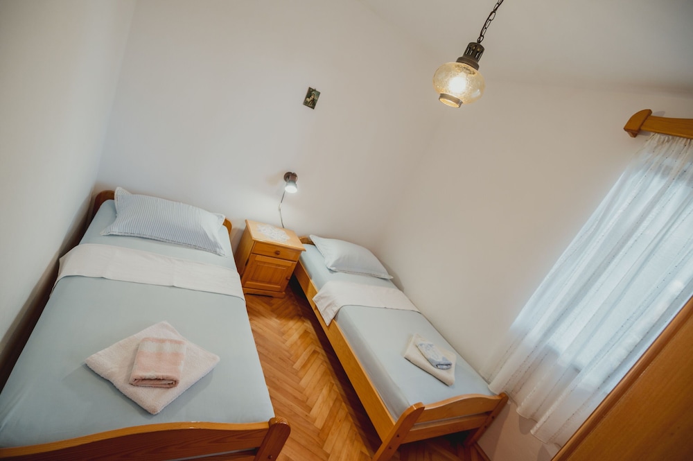 Apartments Antun view 4