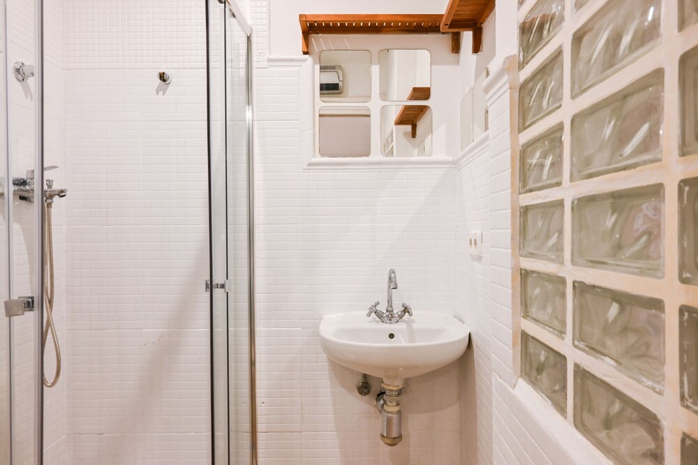 M Slo160 Lindo Estudio en Barrio Justicia