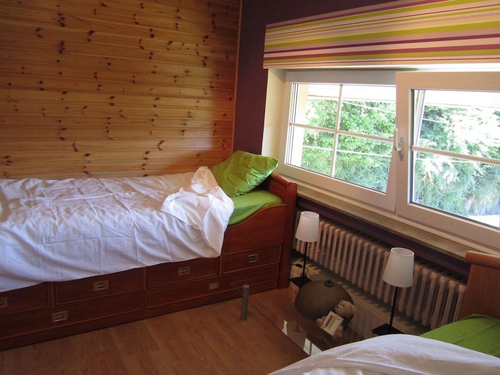 Charming House With Stunning View of the Bouillon Castle view 2
