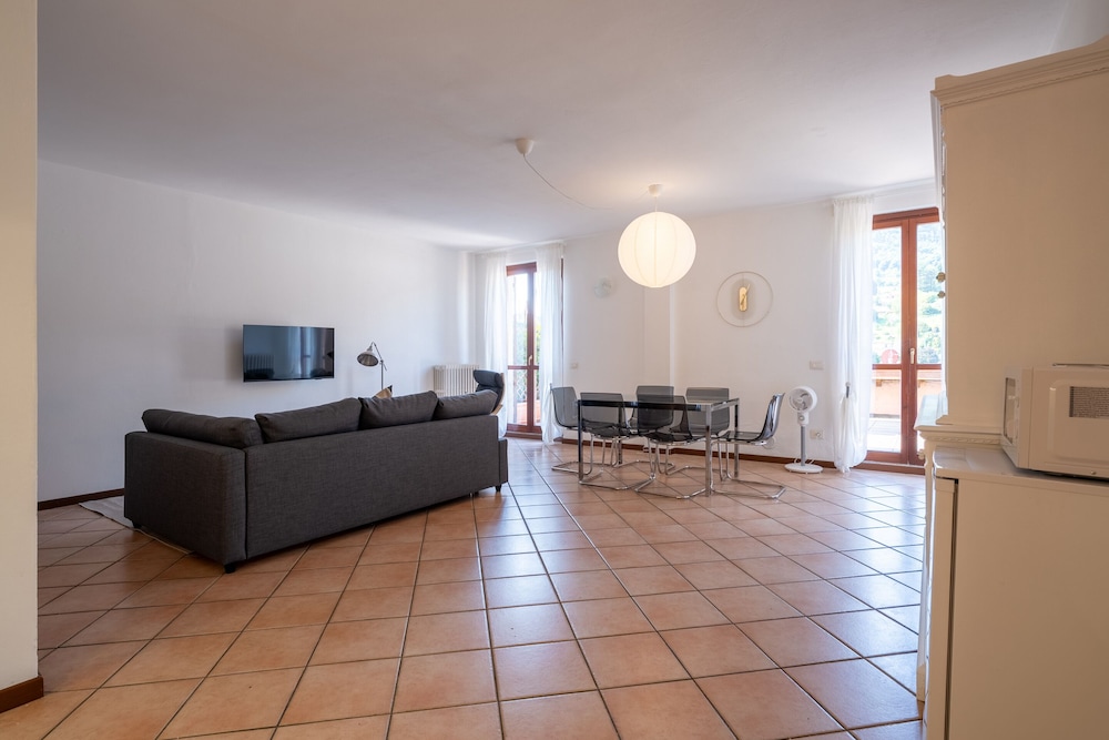 Cascine Apartments by Wonderful Italy
