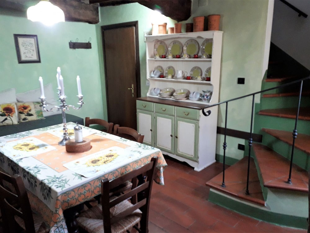 A Peaceful Oasis in a Medieval Italian Village view 2