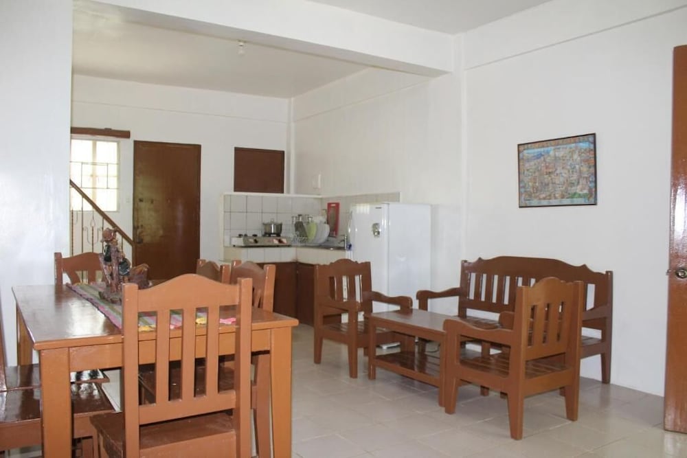Coron Village Lodge