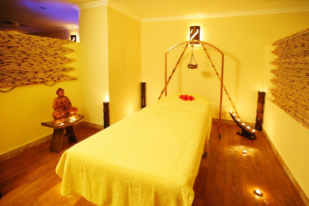 Saphir Hotel & Villas