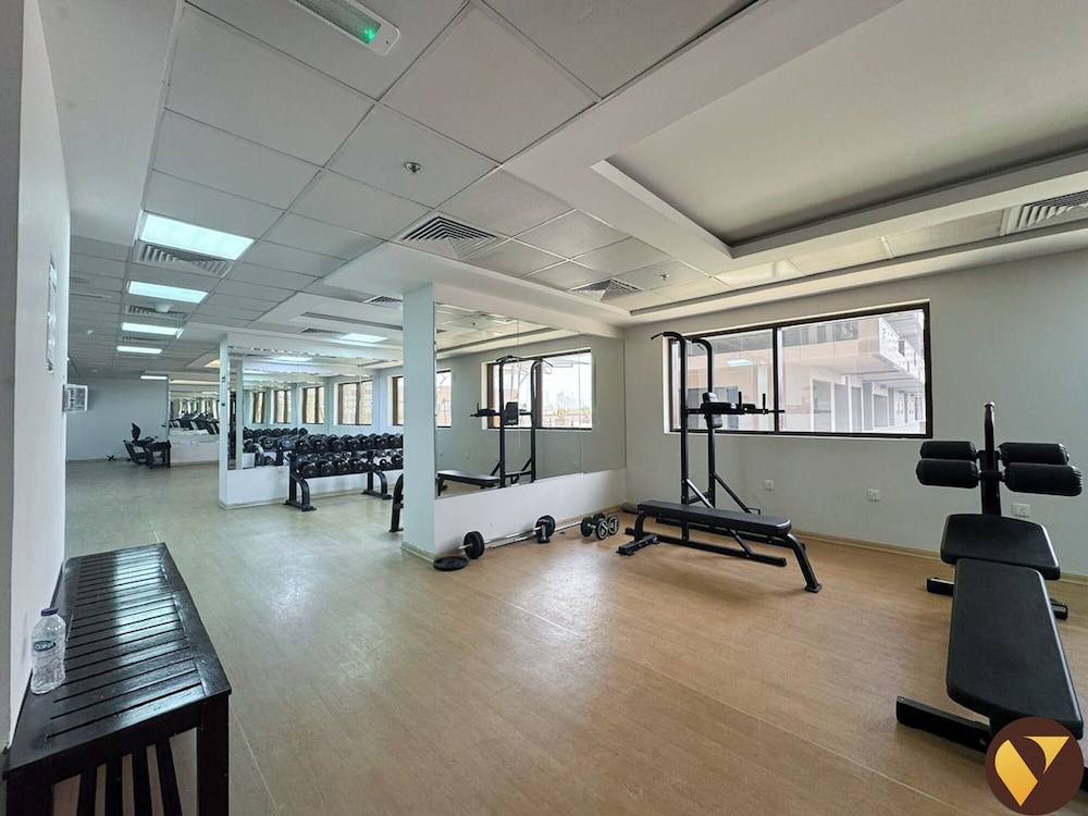 Elite Sports City With Pool & Gym Sauna