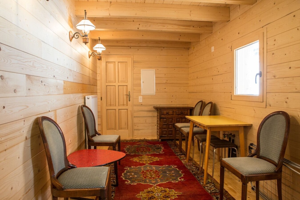 Chalet Rosaline 12 Person Beautiful Property