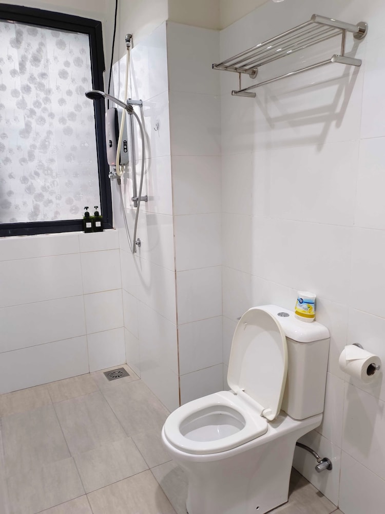 KLIA AIRPORT HOMESTAY 6