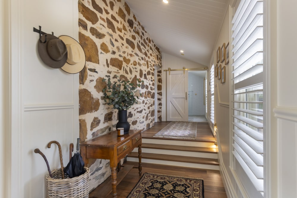 Merilli1885 - Private, Luxury Cottage