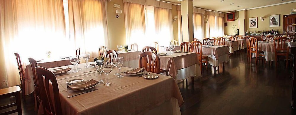 Hostal Restaurante Méndez 