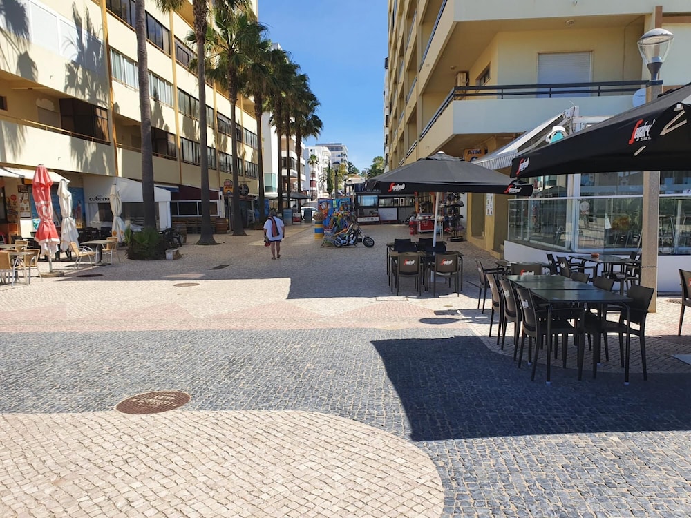 T1 Praiamar 4E A C FR MAR Garagem view 3