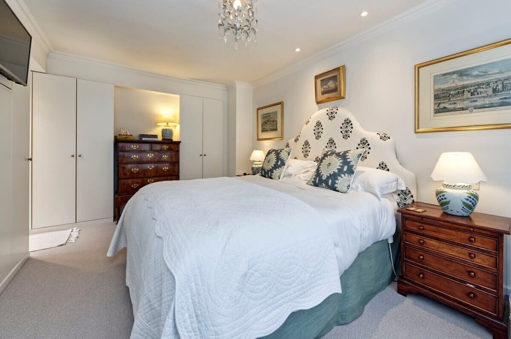 Gorgeous 4-bed House Near Museums & Hyde Park