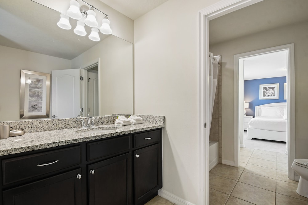 Ultimate 8BR Family Fun in Resort Near Disney!