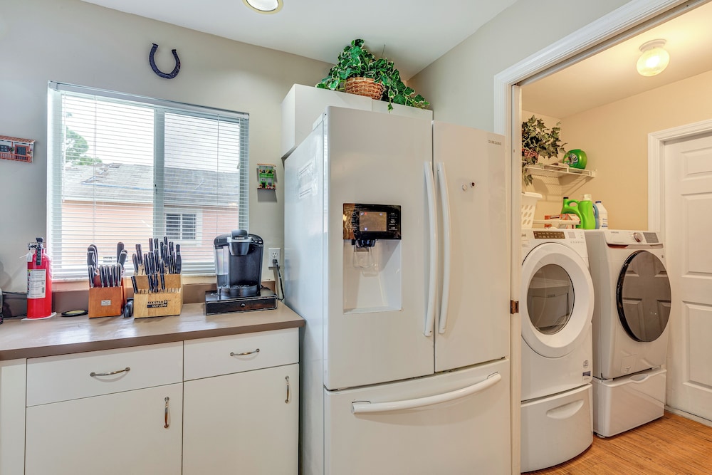 Family Home w/ Pet-friendly Yard in Fort Myers!