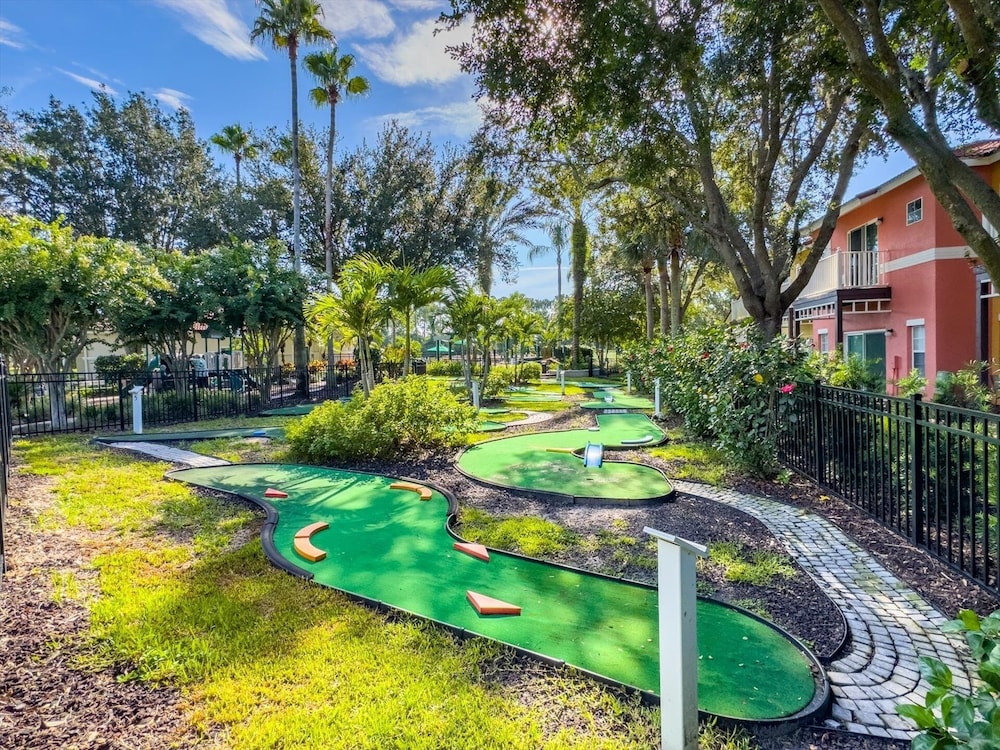 Emerald Island Resort 3 Bedroom Townhome Close to Disney! 3 Townhouse