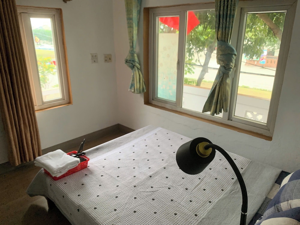 Hoa Lư Old Town House