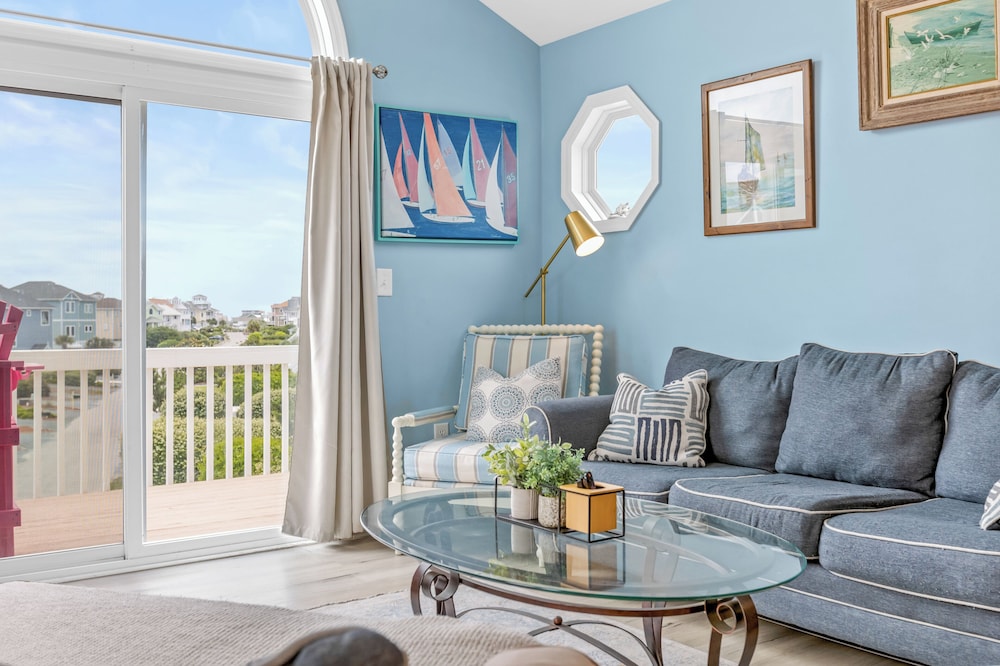 Lowe Tide by Topsail Realty